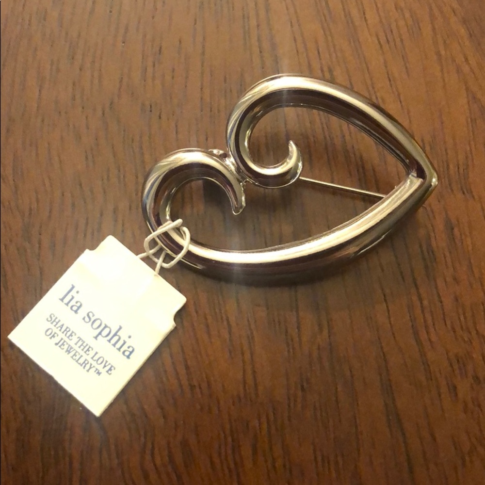 LIA SOPHIA SILVER SCROLL HEART BROOCH PIN 1 1/2"